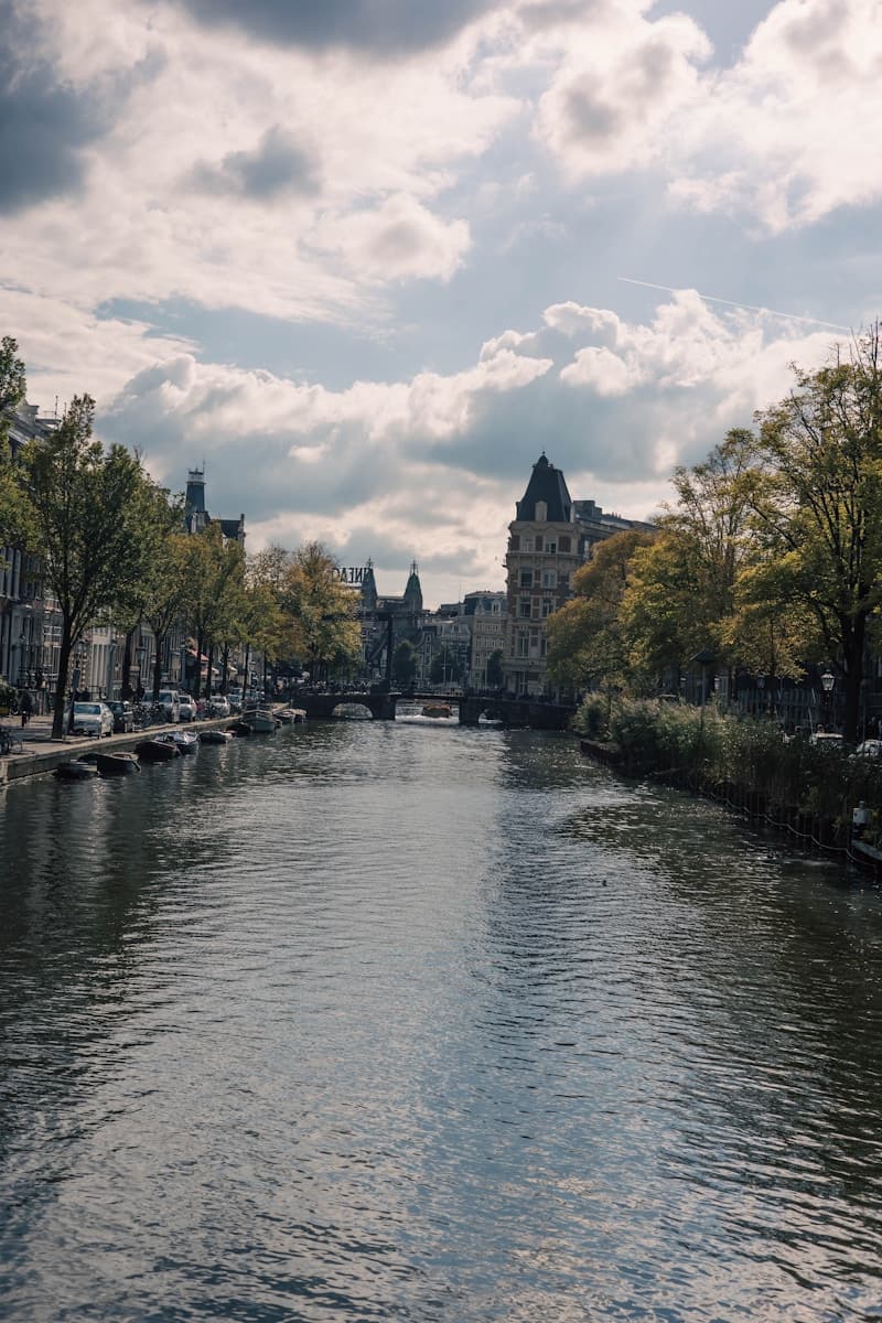 Ground Tour: 10 WESTERN EUROPE (10 DAYS 9 NIGHTS)
